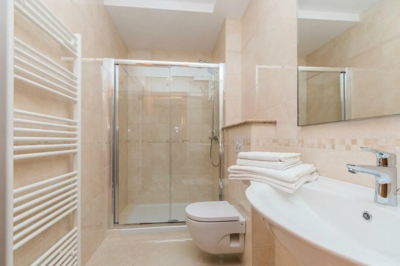 Luxury Apartments Villa Tunera Porat  Κροατία